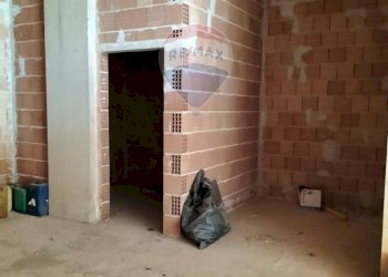 Parcheggio - Stabile - Palazzo Via Giuseppe Tatarella
 
snc, Noicàttaro - foto 5