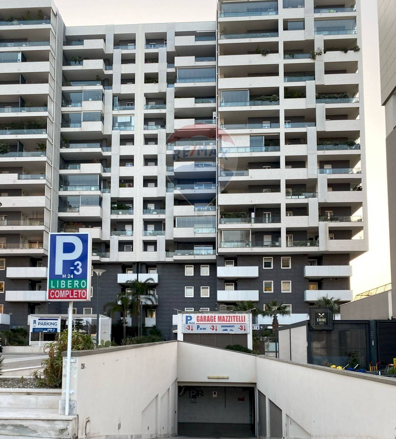 Edificio all\'aperto - Box Via Orfeo Mazzitelli
 
258, Bari - photo 1