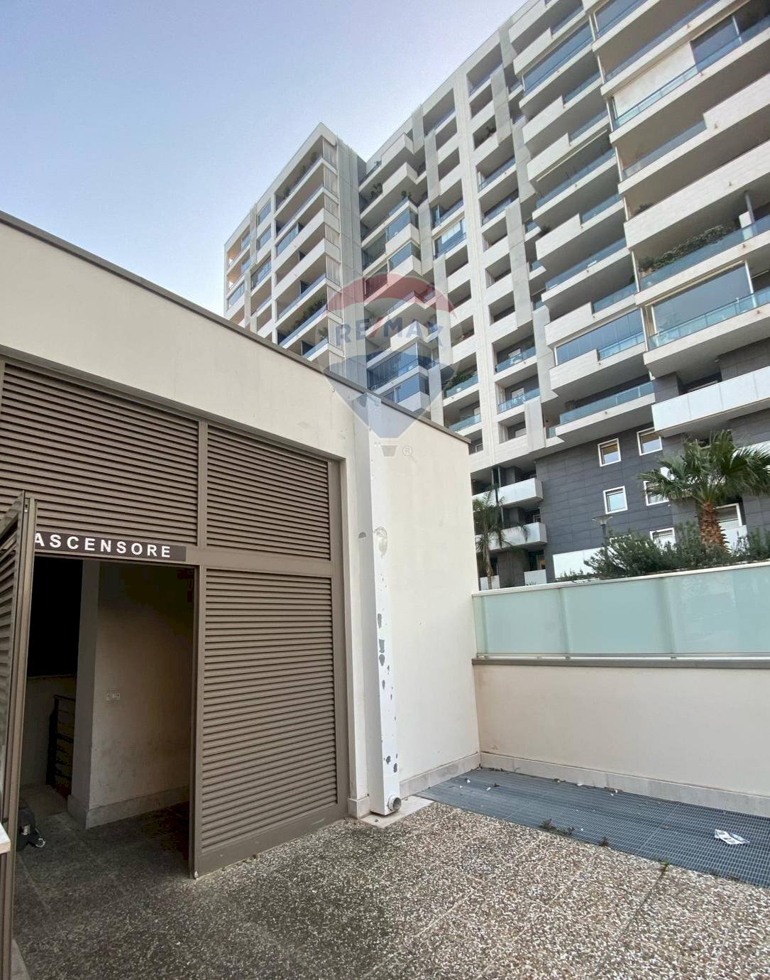 Terrazza - Box Via Orfeo Mazzitelli
 
258, Bari - photo 2