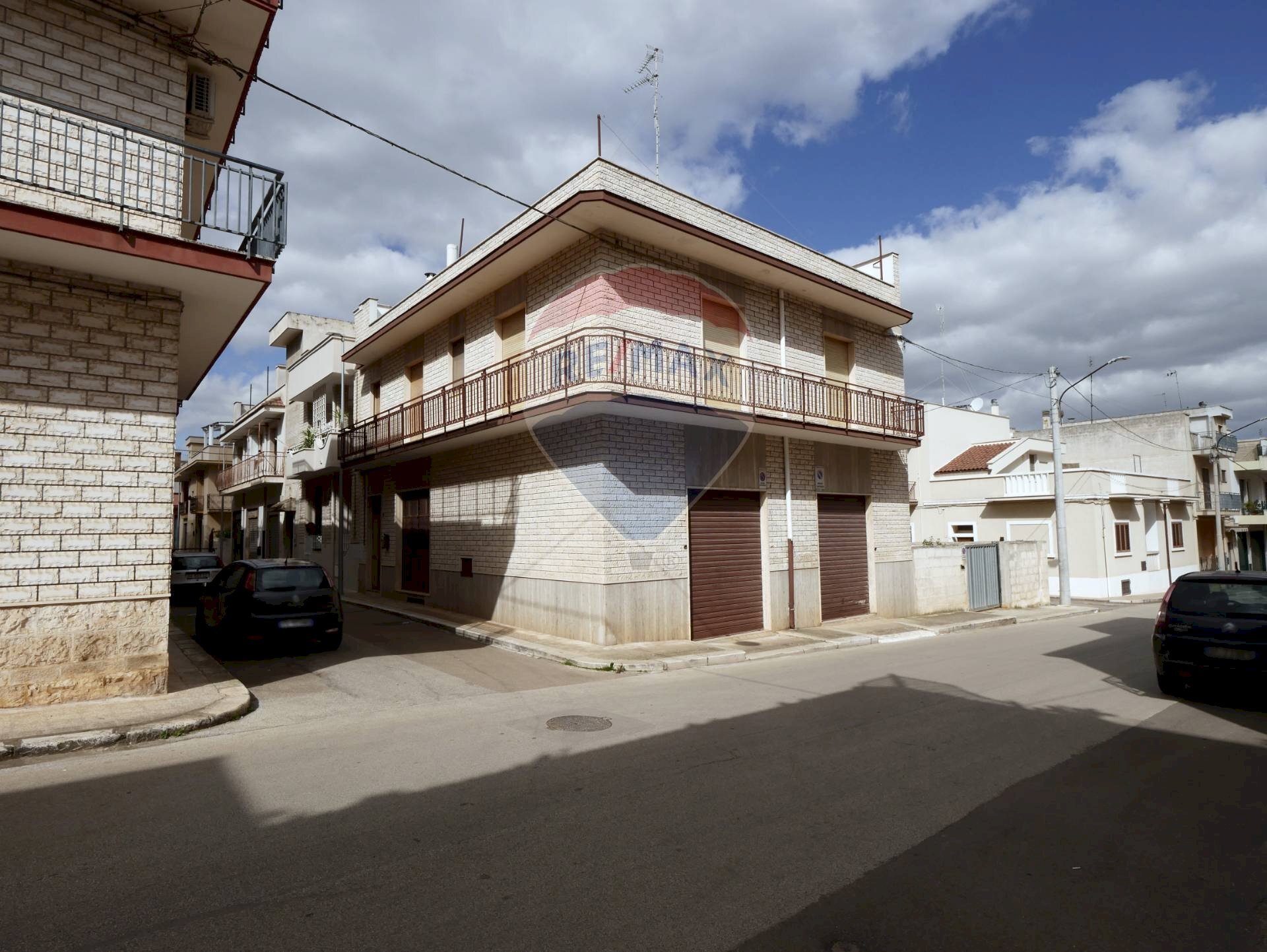 Edificio all\'aperto - Independent house Via Vito Oronzo Colapinto
 
10, Turi - photo 1