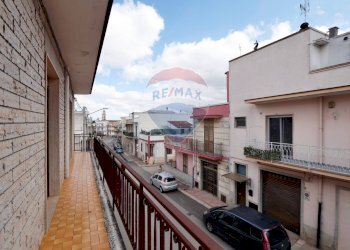Balcone - Casa indipendente Via Vito Oronzo Colapinto
 
10, Turi - foto 15