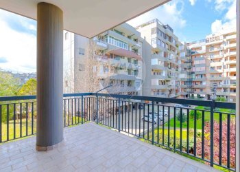 Balcone - Quadrilocale Via Antonio De Curtis
 
28, Bari - foto 11
