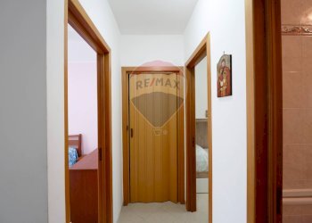 Hall / corridoio - Villa a Schiera Via delle Acacie
 
30, Manduria - foto 10