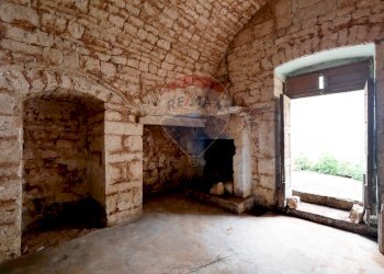 Stanza vuota - Casa indipendente Via del Martiri
 
3, Sammichele di Bari - foto 10