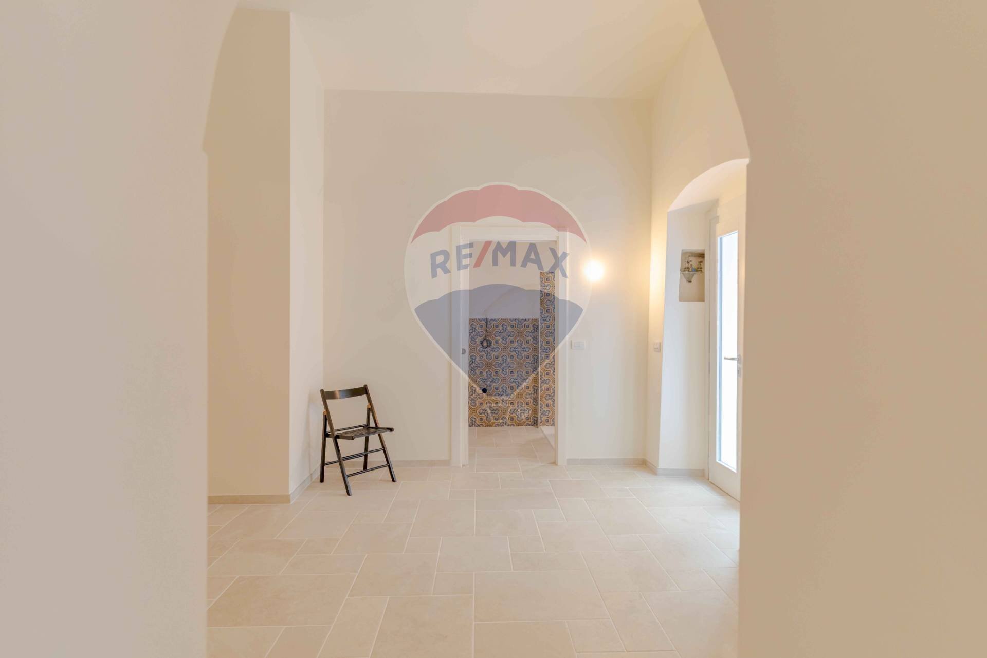 Hall / corridoio - Two-room apartment Via Bellini
 
16-19, Trani - photo 3