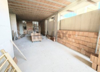 Terrazza - Four-room apartment Via Carlo Levi, Bitritto - photo 11