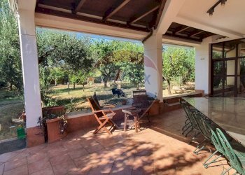 Terrazza - Villa Via Aldo Rossi
 
2, Casamassima - foto 12