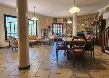 Sala da pranzo - Villa Via Aldo Rossi
 
2, Casamassima - foto 21