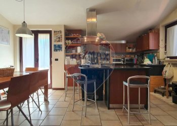 Cucina - Villa Via Aldo Rossi
 
2, Casamassima - foto 29