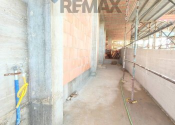 Parcheggio - Three-room apartment Via Carlo Levi, Bitritto - photo 3