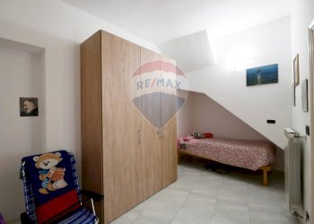 Camera / camera da letto - Casa indipendente Vico Mario De Donato
 
7, Turi - foto 8