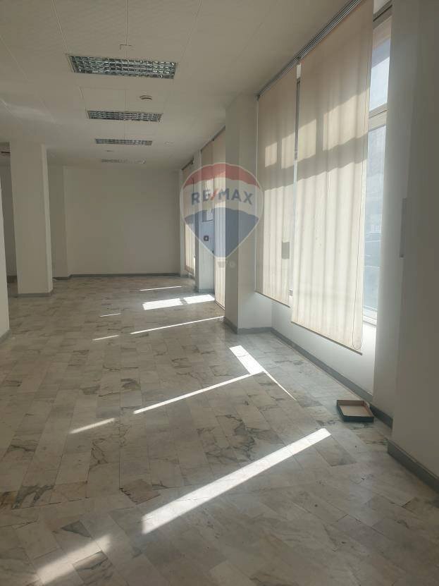Stanza vuota - Commercial Premises Via Galeso
 
1, Taranto - photo 3