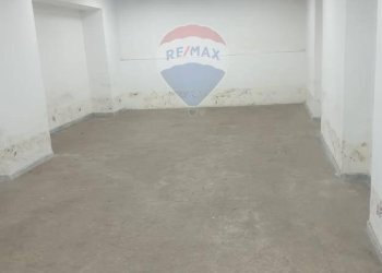 Stanza vuota - Commercial Premises Via Galeso
 
1, Taranto - photo 4