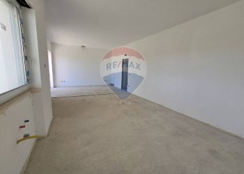 Stanza vuota - Villa Via Spallanzani
 
9, Monteroni di Lecce - foto 11