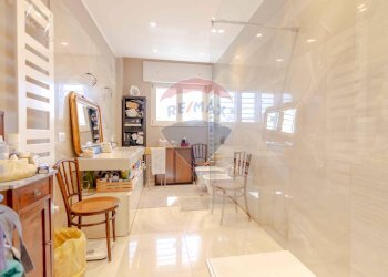 Bagno - Appartamento Via Ospedale Di Venere
 
109, Bari - foto 11