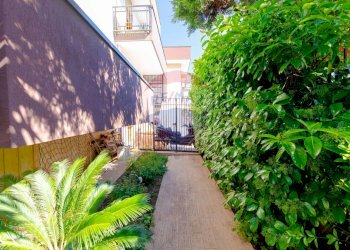 Giardino - Appartamento Via Ospedale Di Venere
 
109, Bari - foto 17