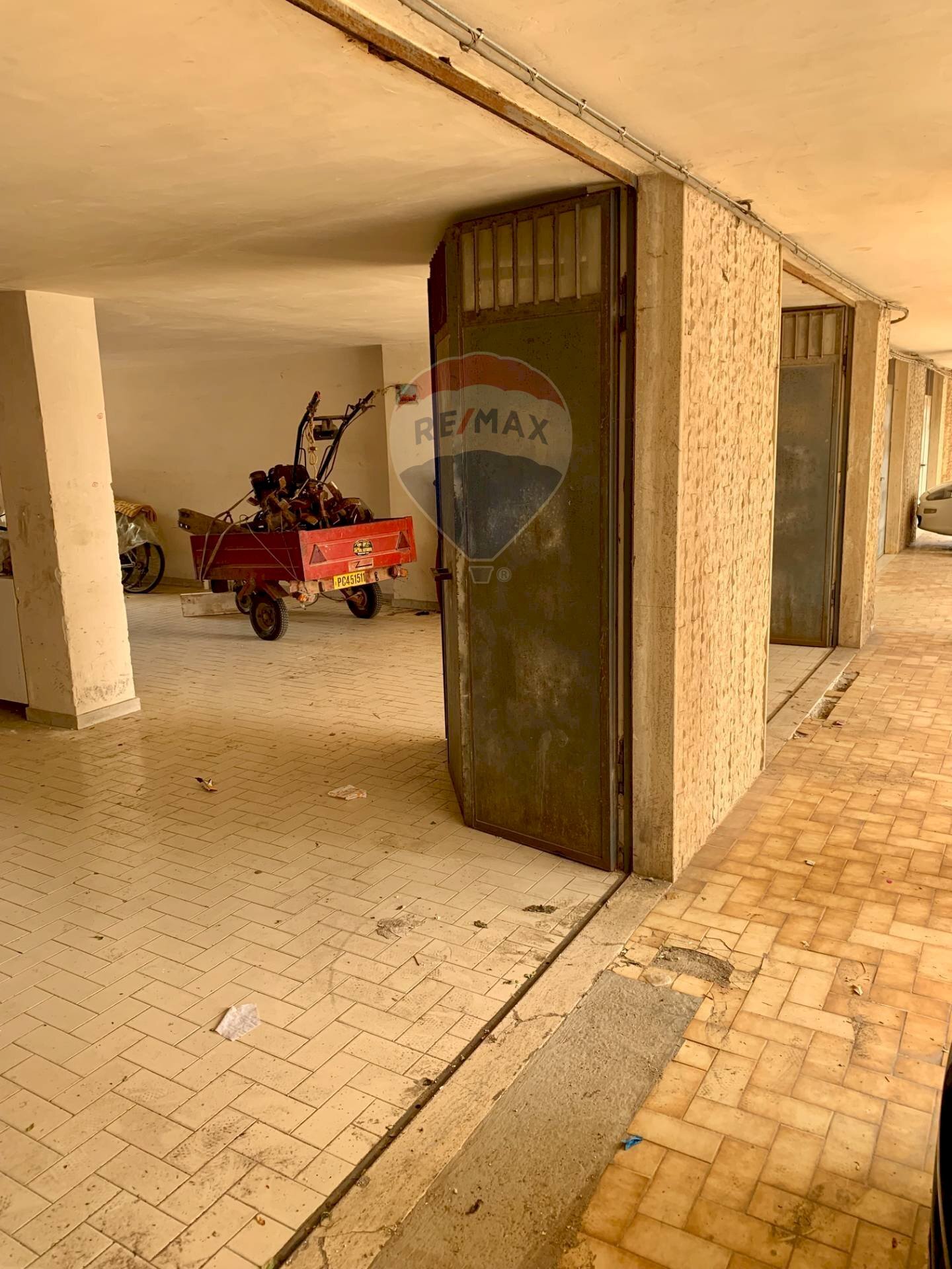 Hall / corridoio - Box Via Vecchia Rutigliano, Noicàttaro - foto 1