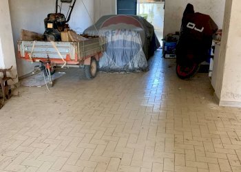 Camera / camera da letto - Box Via Vecchia Rutigliano, Noicàttaro - foto 8