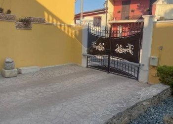 Terrazza - Villa Via Mascagni
 
5, San Donaci - foto 7