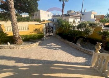 Terrazza - Villa Via Mascagni
 
5, San Donaci - foto 11