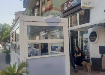 Edificio all\'aperto - Commercial Premises Via Raimondello Orsini
 
26, Taranto - photo 3