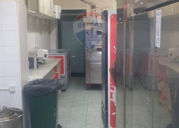 Cucina - Commercial Premises Via Raimondello Orsini
 
145, Taranto - photo 2