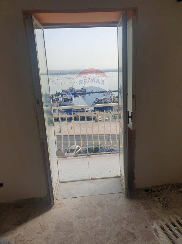 Stanza vuota - Three-room apartment Via Giuseppe Garibaldi
 
126, Taranto - photo 1