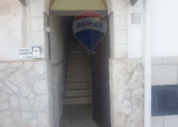 Edificio all\'aperto - Trilocale Via Giuseppe Garibaldi
 
126, Taranto - foto 2