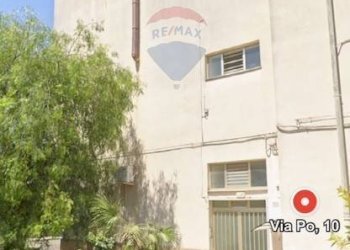 Edificio all\'aperto - Trilocale Via Pò
 
10, Nardò - foto 1