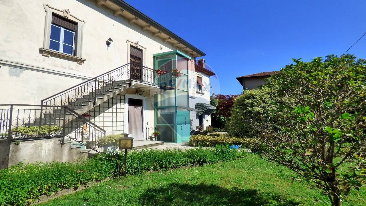 Casa all\'aperto - Casa indipendente via Cavour
 
26, Leggiuno - foto 1