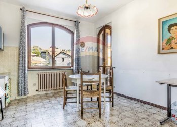 Sala da pranzo - Casa indipendente Via Fratelli Cervi
 
11, Casale Litta - foto 3