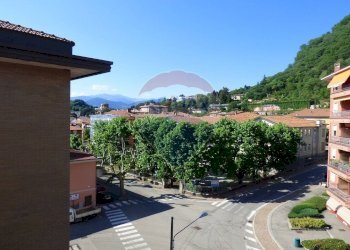 Edificio all\'aperto - Trilocale viale Garibaldi
 
83, Laveno-Mombello - foto 14