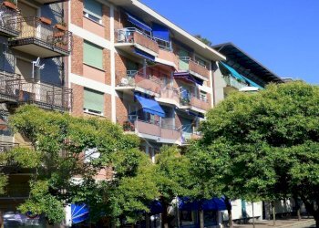 Edificio all\'aperto - Trilocale viale Garibaldi
 
83, Laveno-Mombello - foto 22