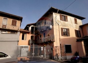 Edificio all\'aperto - Casa semi indipendente Via Cartiera
 
5, Luino - foto 6