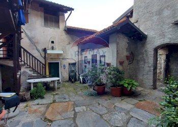 Casa all\'aperto - Rustico Località Aga, Casalzuigno - foto 1