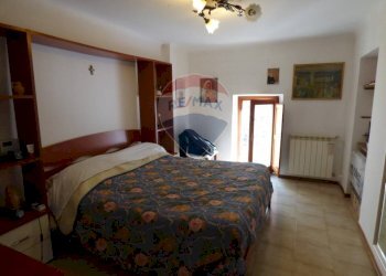 Camera / camera da letto - Bilocale Via Taburri
 
4, Valganna - foto 5