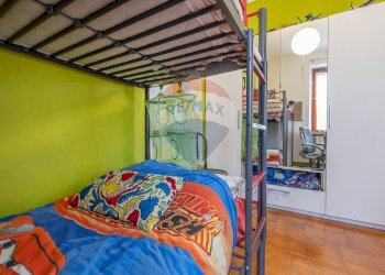 Camera / camera da letto - Appartamento Besozzo - foto 21