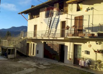 Casa all\'aperto - Casa semi indipendente Via Vicolo Dell'Orto
 
1, Cassano Valcuvia - foto 1