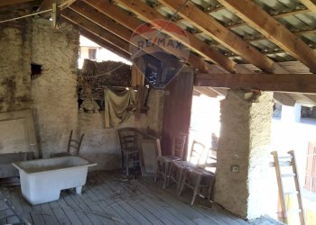 Terrazza - Casa semi indipendente Via Vicolo Dell'Orto
 
1, Cassano Valcuvia - foto 9