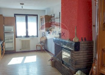 Cucina - Casa semi indipendente Via F. Filzi
 
13, Cuveglio - foto 1