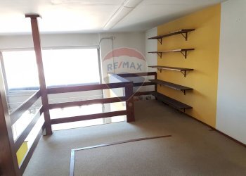 Dispensa di stoccaggio - Negozio Via XXV Aprile
 
70, Besozzo - foto 12