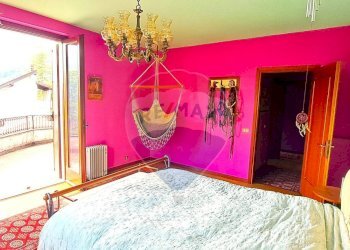 Camera / camera da letto - Quadrilocale Via Roma
 
3, Cerano d'Intelvi - foto 11