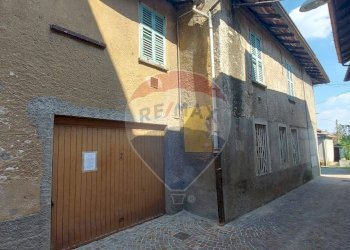 Edificio all\'aperto - Casa semi indipendente Via Magenta
 
7, Gavirate - foto 12