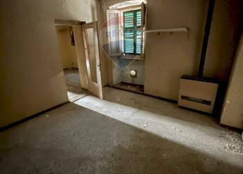 Stanza vuota - Casa semi indipendente Via Magenta
 
7, Gavirate - foto 7