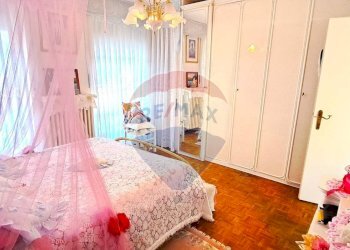 Camera / camera da letto - Quadrilocale Via Totone
 
30, Campione d'Italia - foto 9