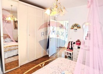 Camera / camera da letto - Quadrilocale Via Totone
 
30, Campione d'Italia - foto 10