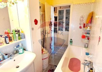 Bagno - Quadrilocale Via Totone
 
30, Campione d'Italia - foto 18