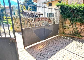 Terrazza - Bilocale Viale Cadorna
 
3, Azzio - foto 12