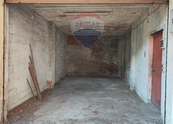 Parcheggio - Casa indipendente Bertolotti
 
13, Besozzo - foto 11