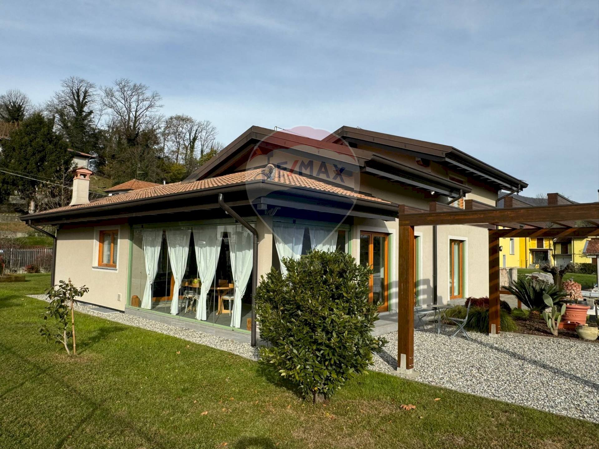 Casa all\'aperto - Villa Via Roma
 
35, Leggiuno - foto 1